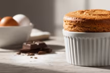 Le soufflé au chocolat « très très gourmand » de Cyril Lignac