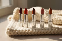 Tendance maquillage : 5 couleurs de rouge à lèvres pour l'hiver