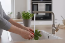 Économisez plus de 400 euros par an avec l'astuce d'un plombier