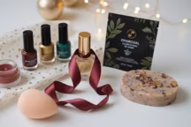 8 idées cadeaux beauté à 10 € pour un Secret Santa réussi