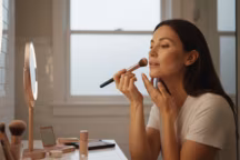 Effet lifting instantané : découvrez le contouring V pour rajeunir