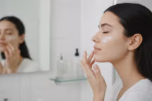 3 conseils d’une dermatologue pour réduire l’apparence des pores